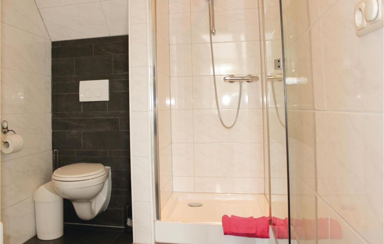 Cozy Apartment In Molkwerum With Wifi エクステリア 写真